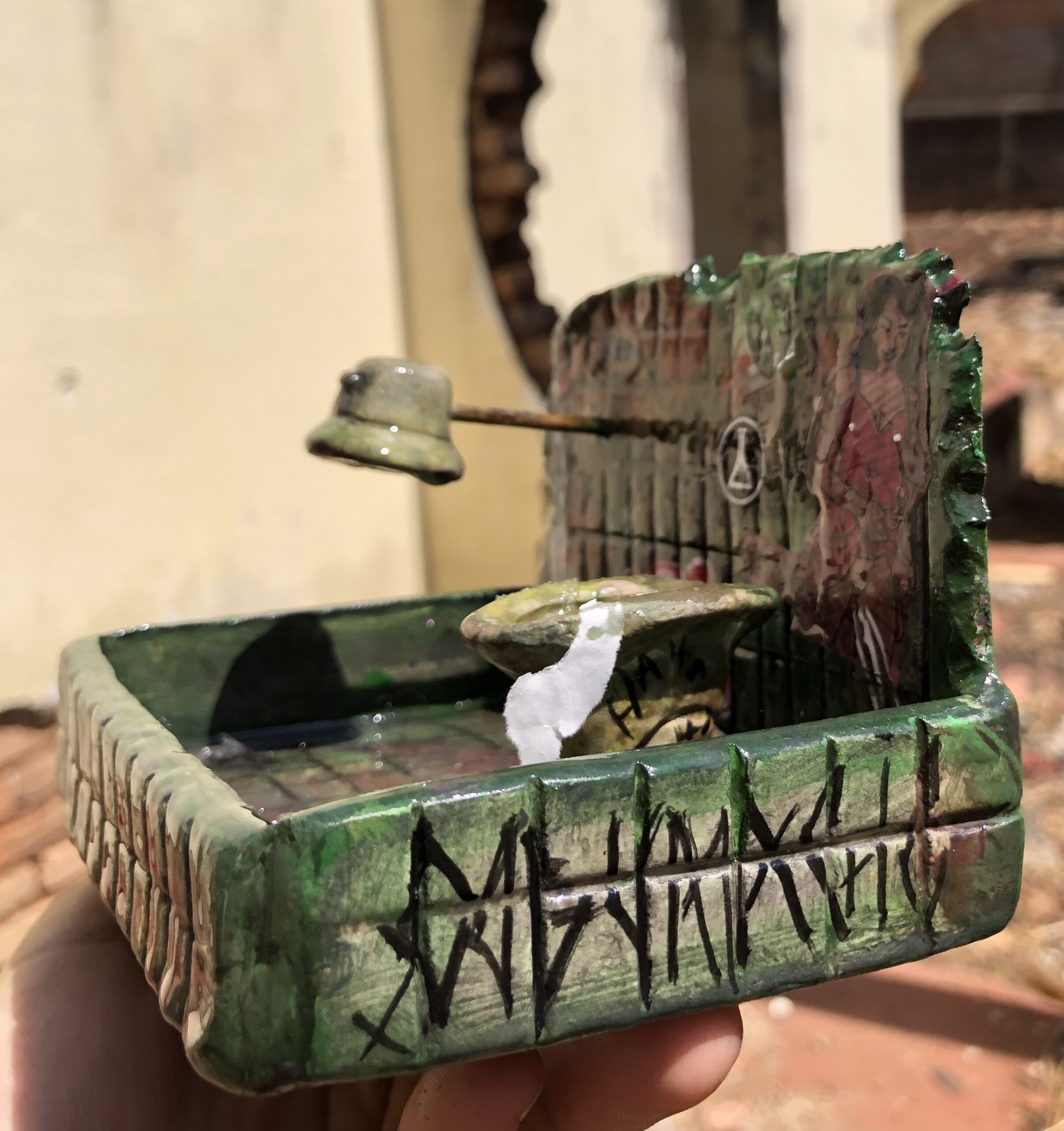 CINZEIRO - BANHEIRO VANDAL - Imagem 6