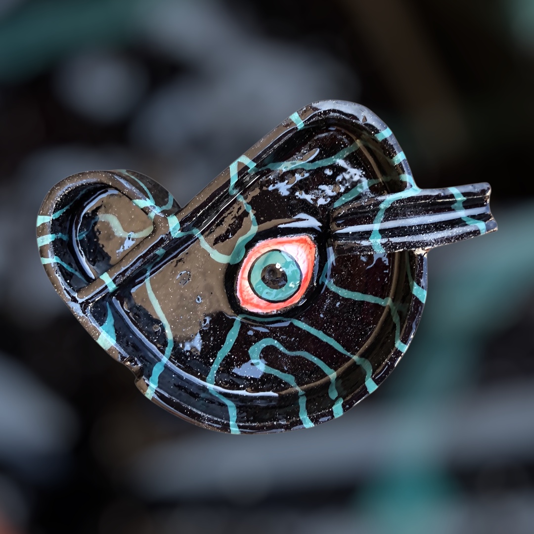 CINZEIRO COM SUPORTE PARA CIGARRO E PORTA ISQUEIRO